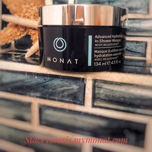 Advanced Hydrating In-Shower Masque